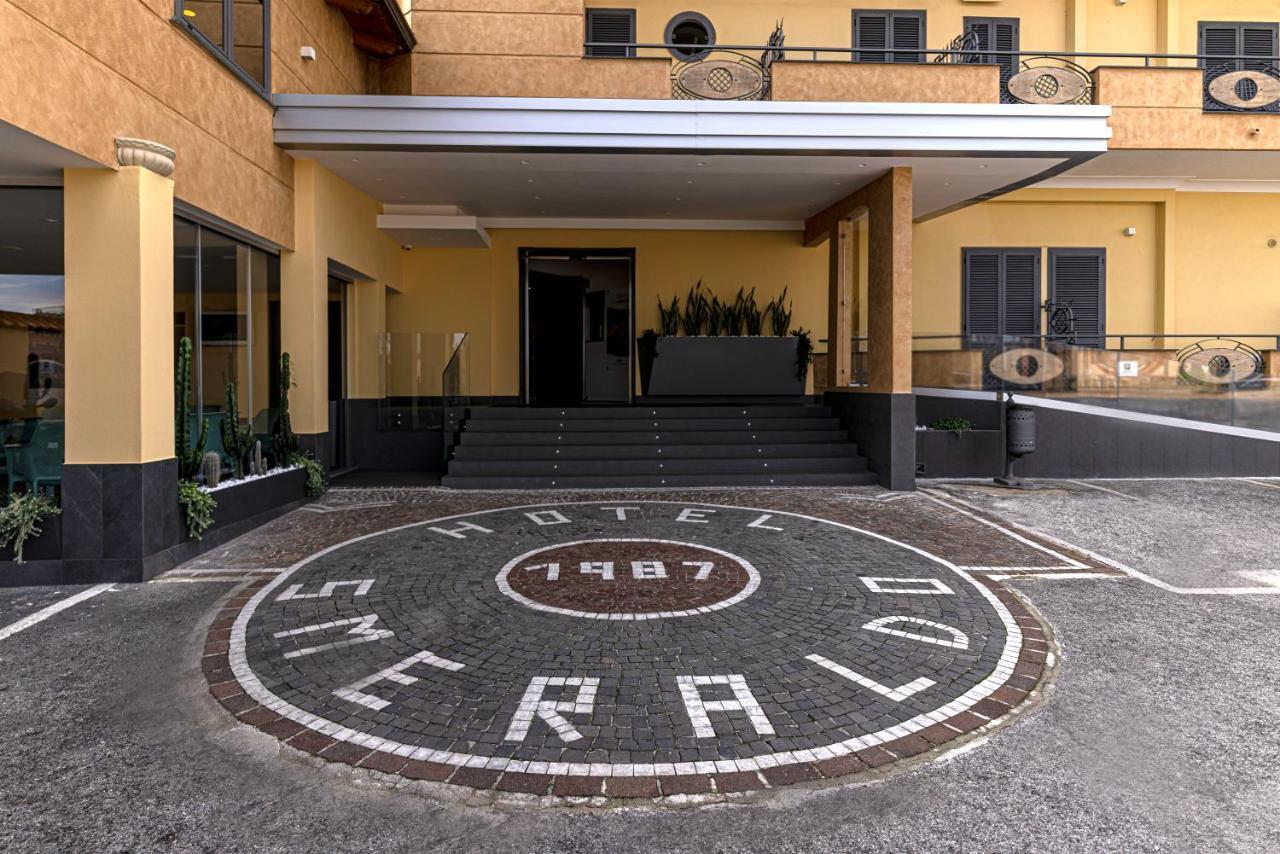 Hotel Smeraldo Qualiano Exterior foto