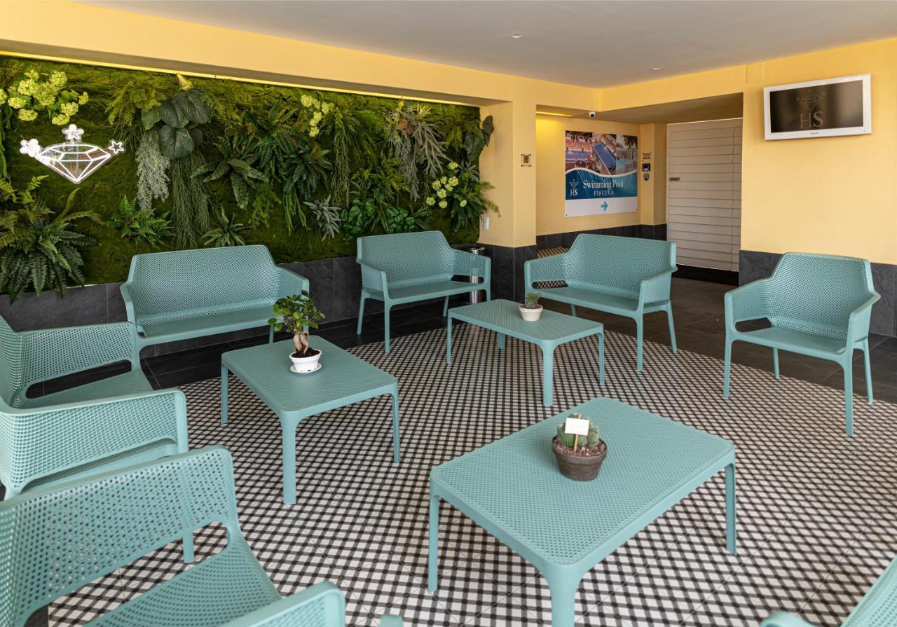Hotel Smeraldo Qualiano Exterior foto